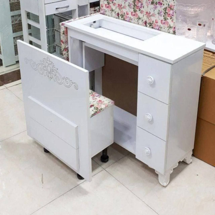 میز اتو آسانسوری